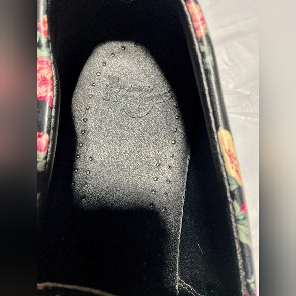 DR. MARTENS ADDY Printed Floral Leather Loafers Shoes Women's Size 9 - Picture 6 of 9